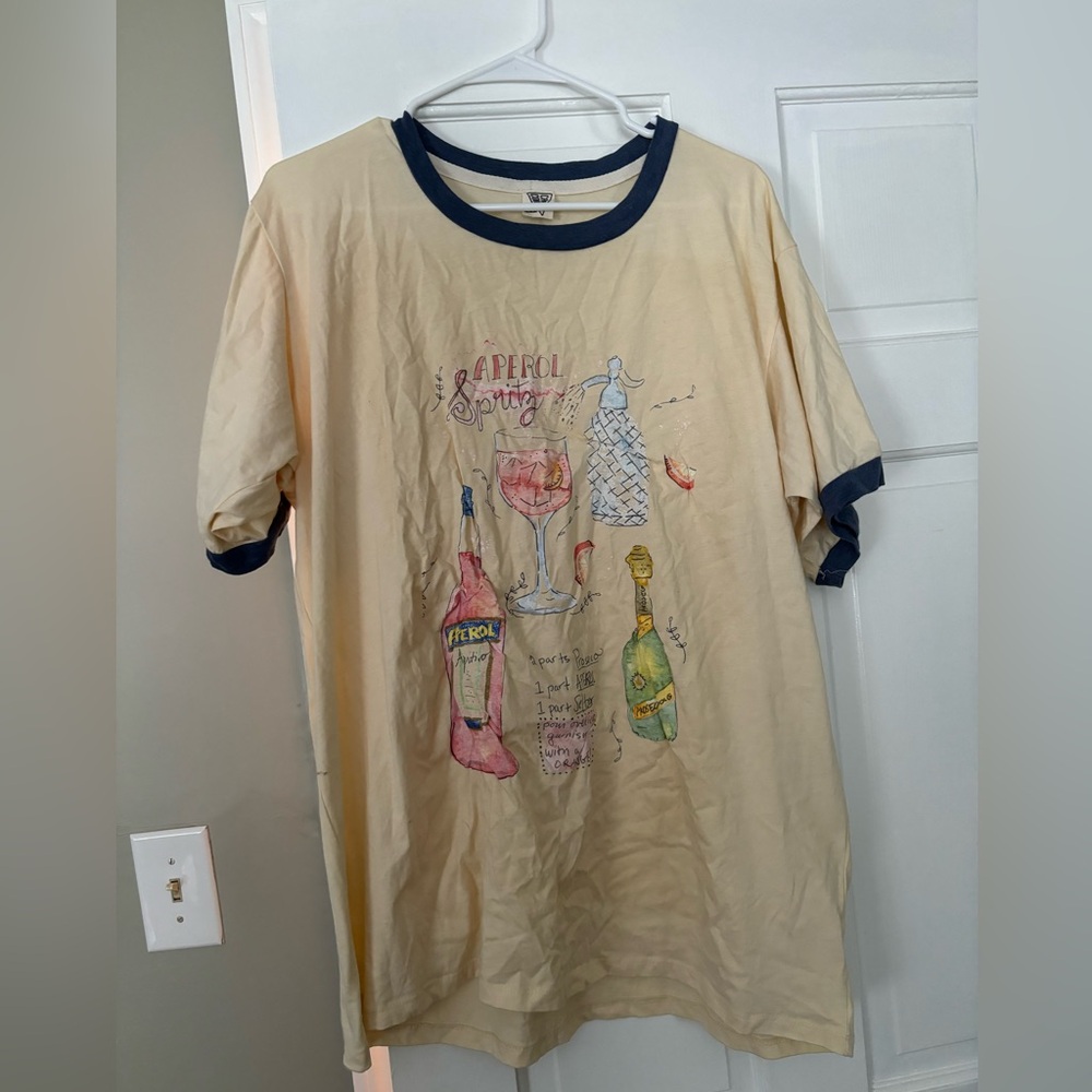 Alcohol graphic tee